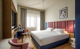 Best Western Plus Hotel Globus